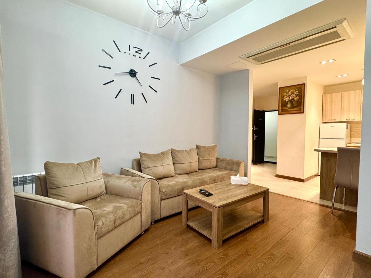 Ns Apartments In Yerevan City Centre Exterior photo
